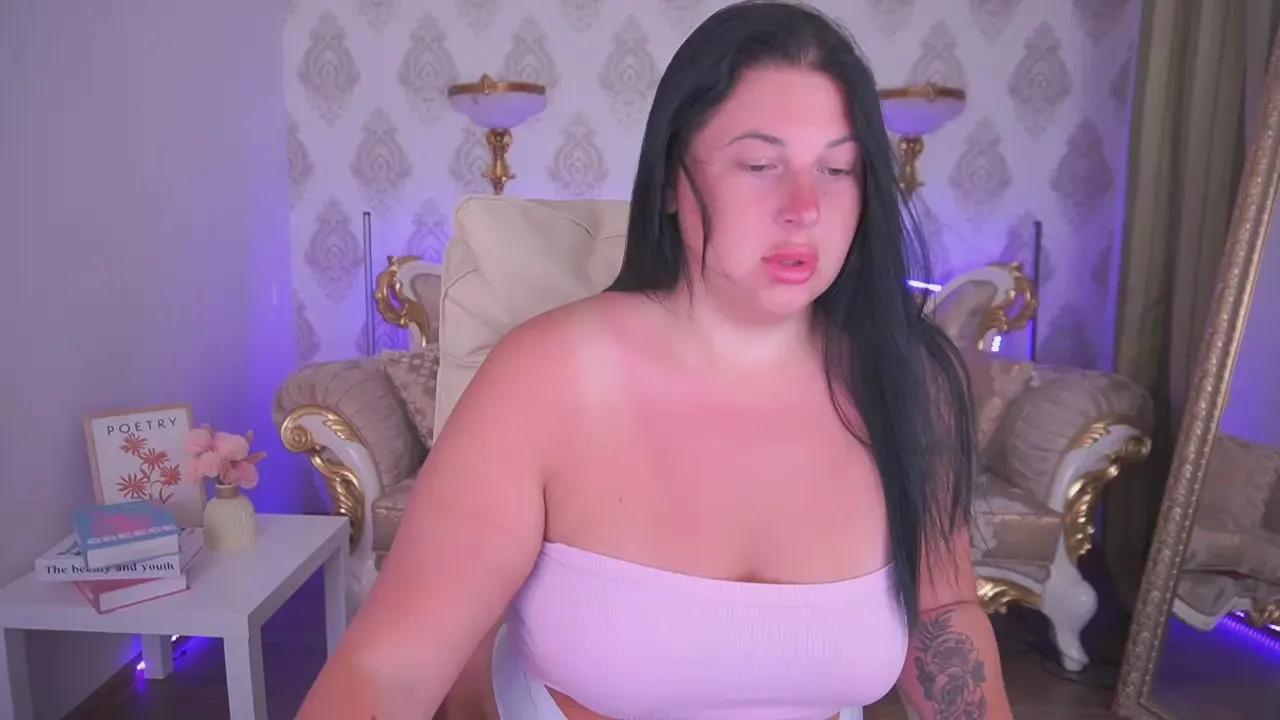 Offline ArianaDark on Cam4