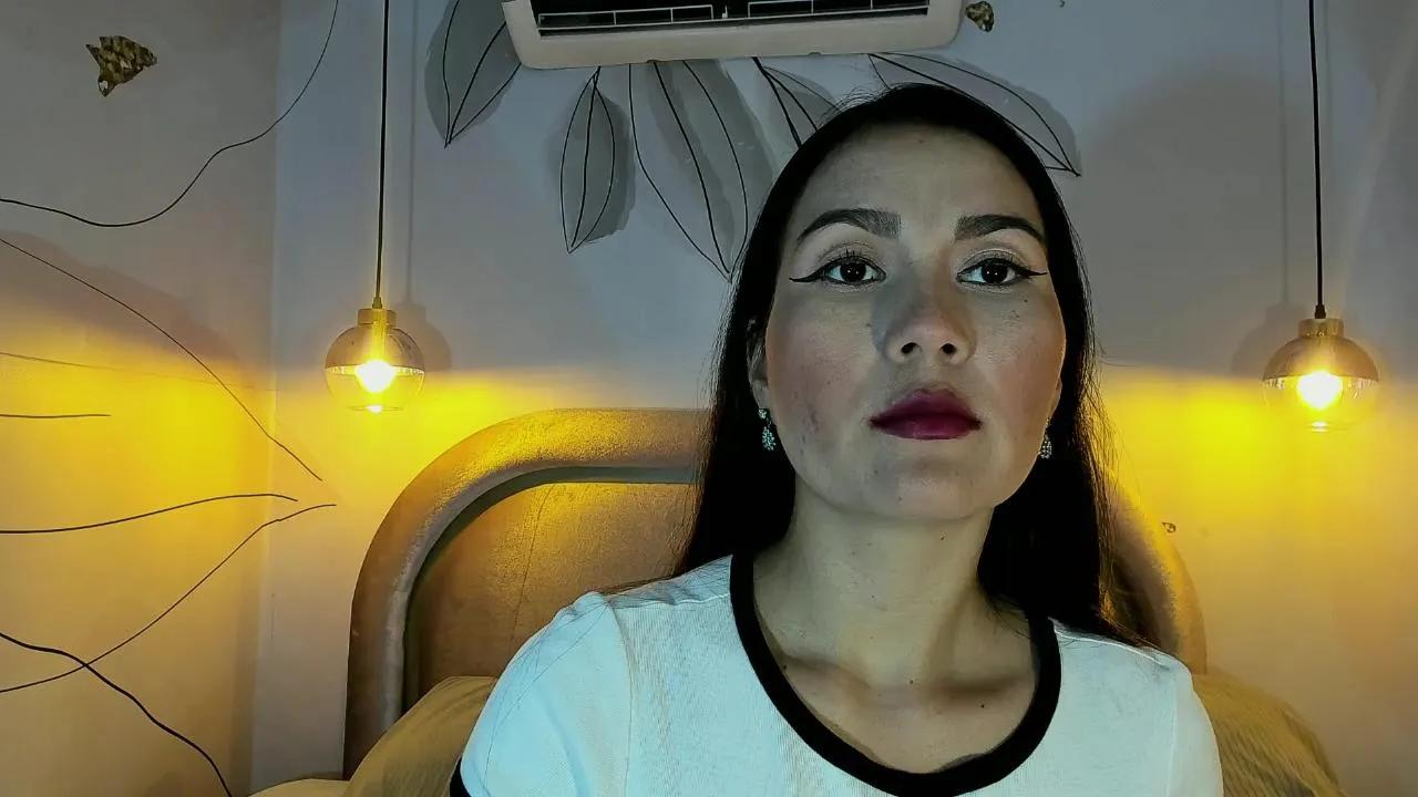 Offline AvaWhiite on Cam4