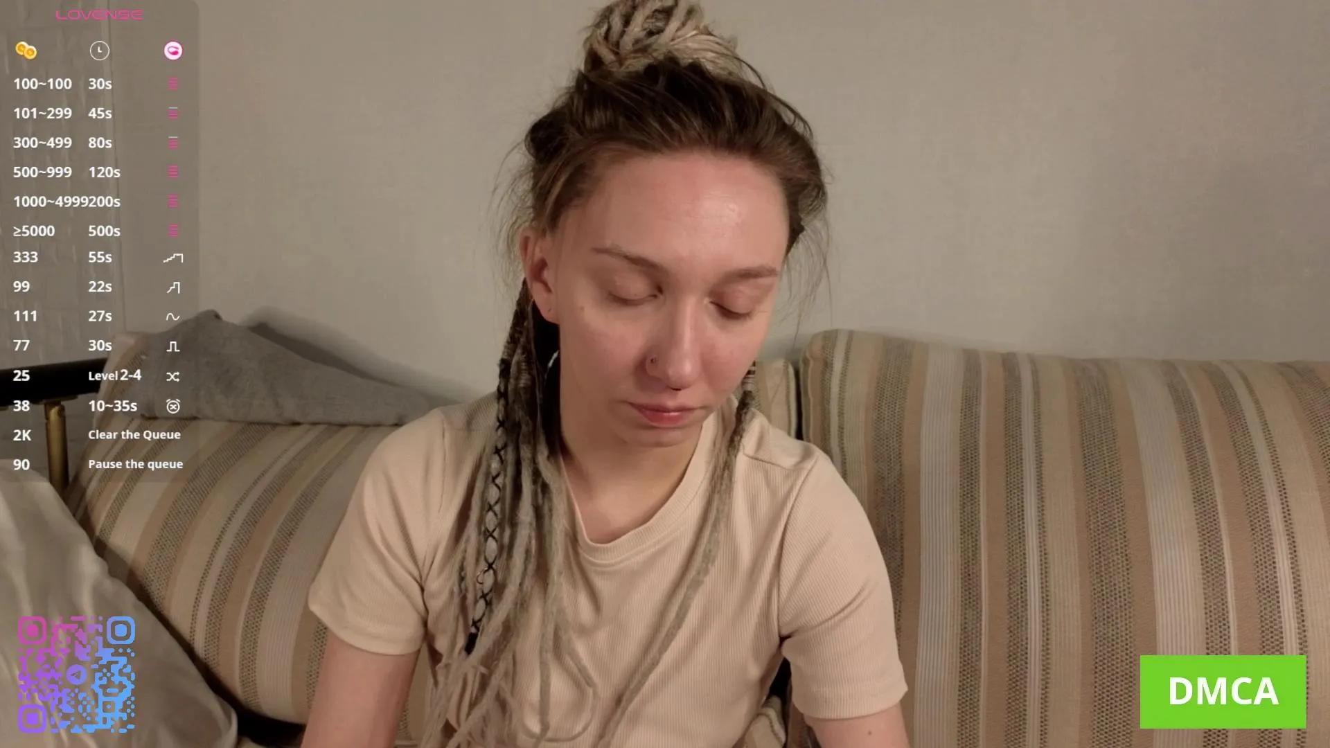 Offline AveryGillooly on Cam4