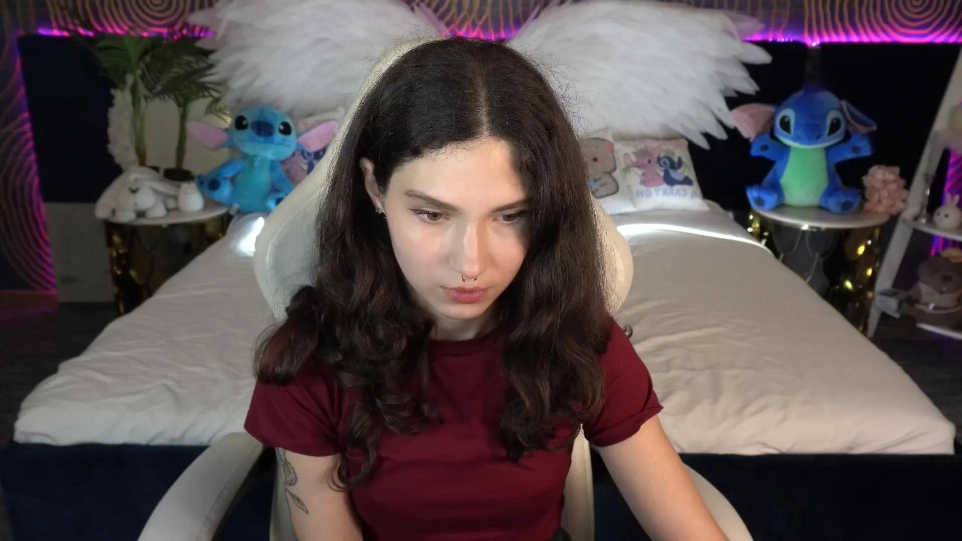 Offline BabyFlowerr on Cam4