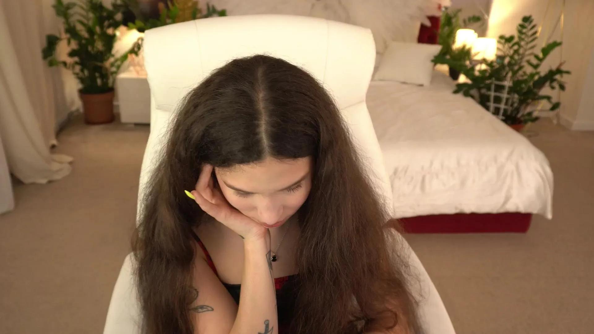 Offline BabyFlowerr on Cam4