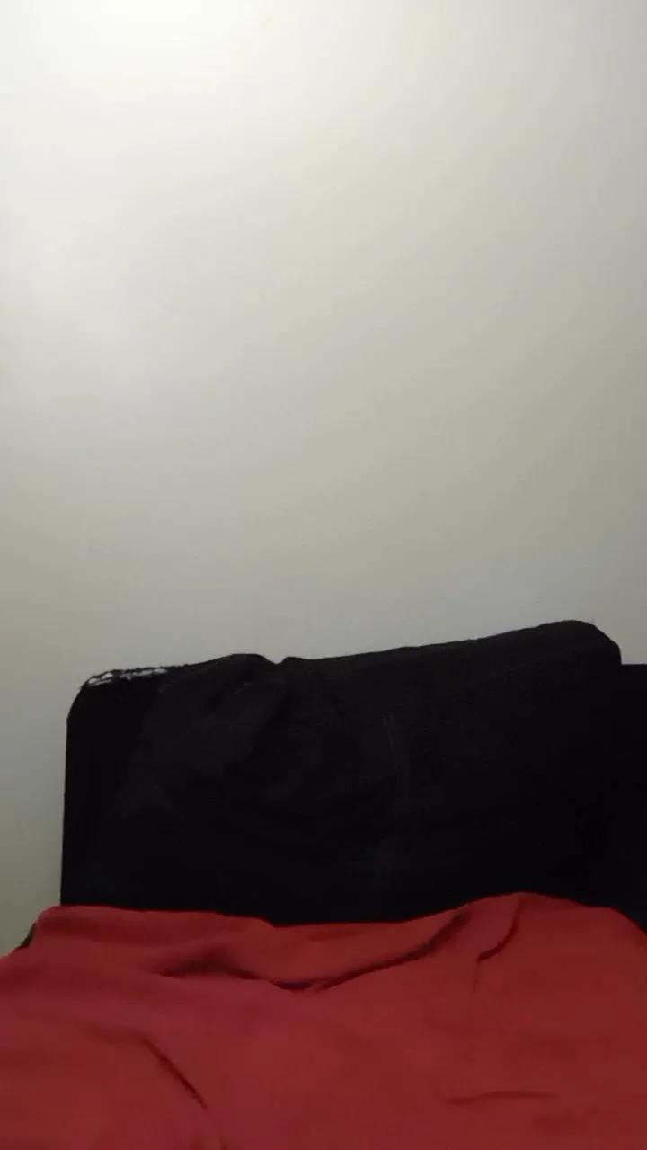 Freechat barbielacdescy4 on Cam4