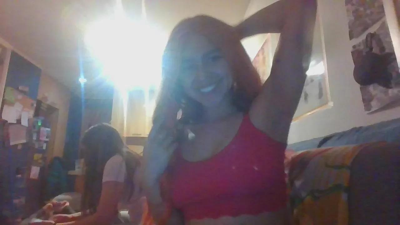 Offline Bbtrick22 on Cam4