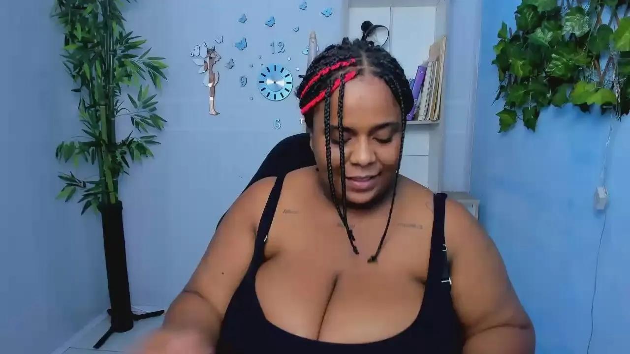 bbw_charlotee on Cam4 