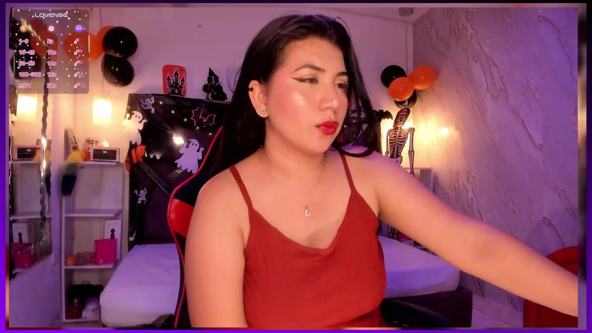 Offline BBWCloe_ on Cam4