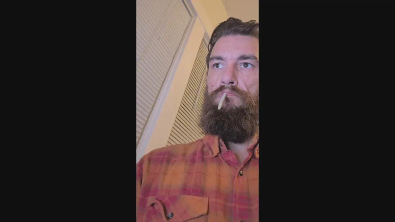 Beardedveteran on Cam4