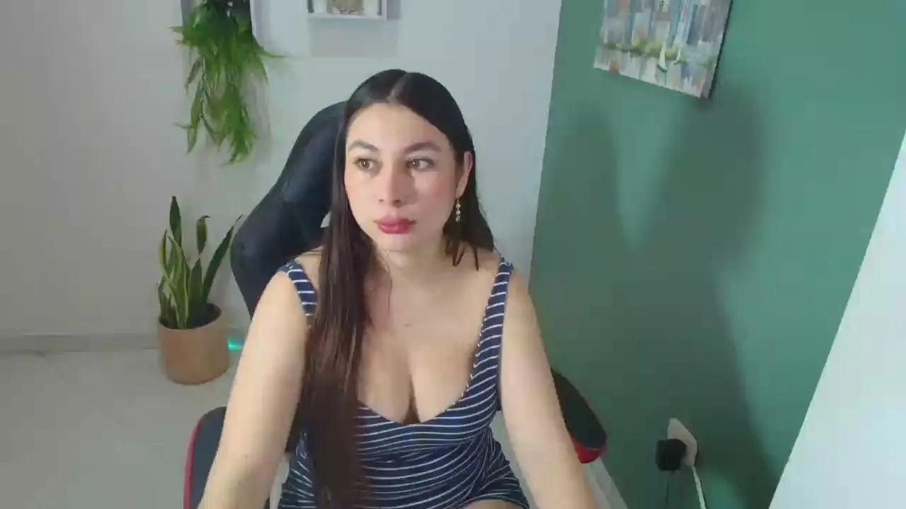 bella_99_ on Cam4 
