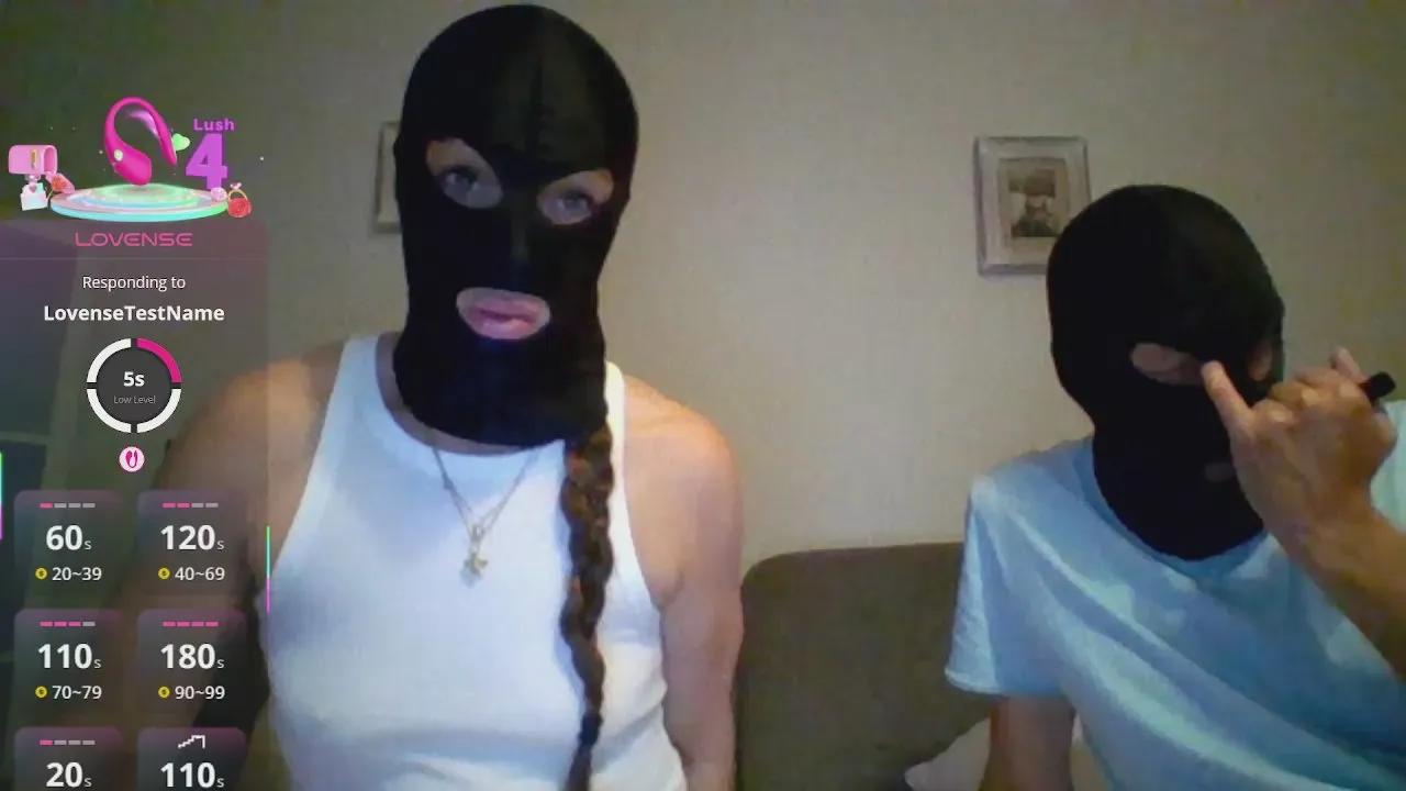 Bella_und_Uwe on Cam4 