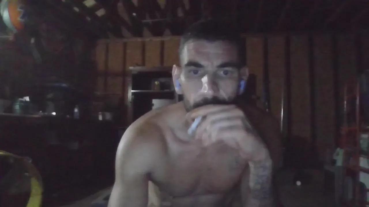 Offline Bigtoyguy34 on Cam4