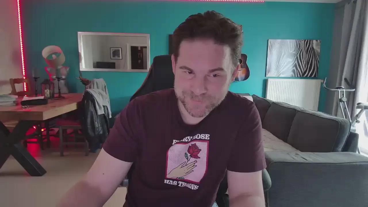 Offline cam4coachfrance on Cam4