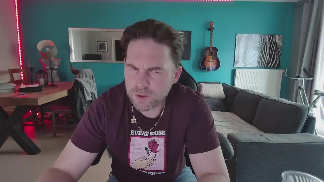 Offline cam4coachfrance on Cam4