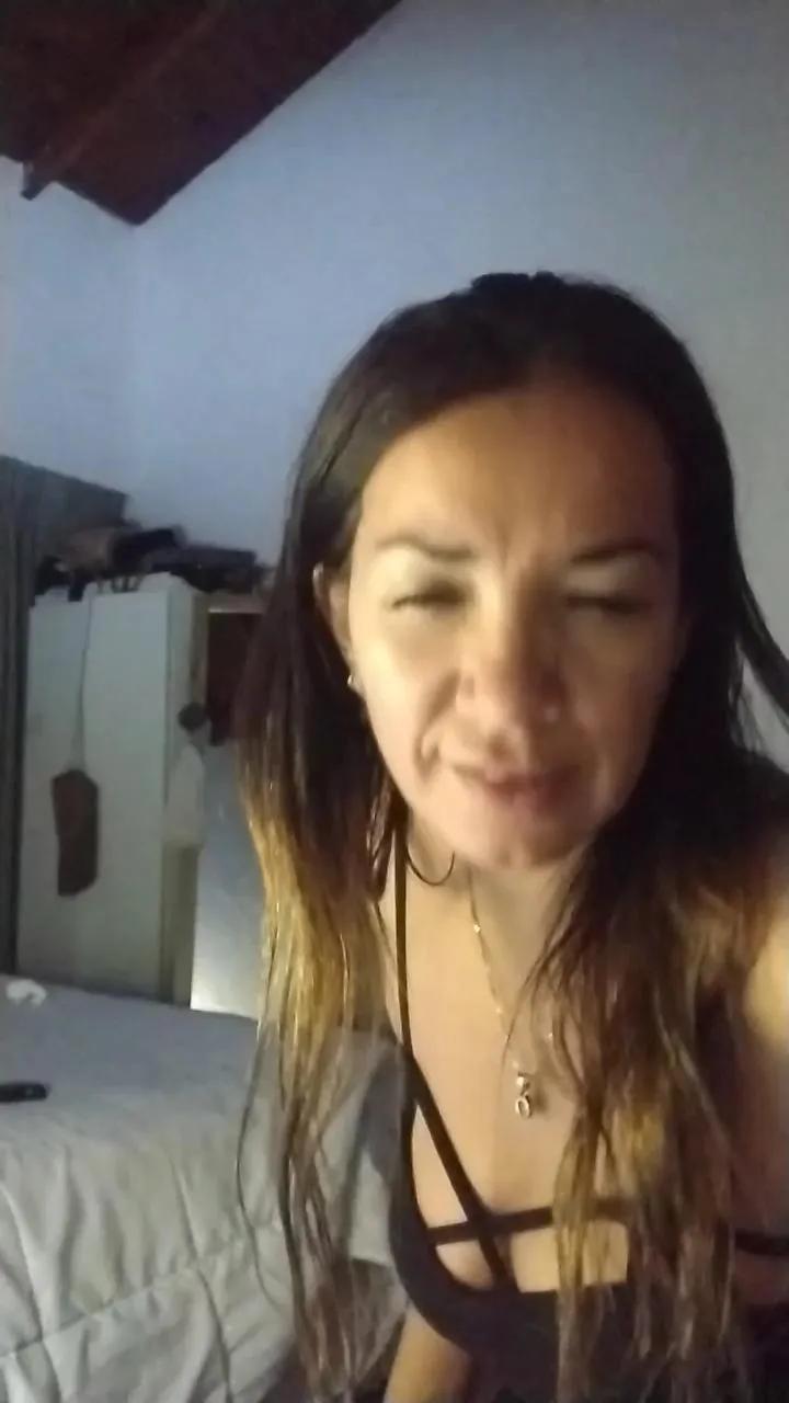 Offline cami_sugar1 on Cam4