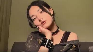 Offline CandraDeignan on Cam4