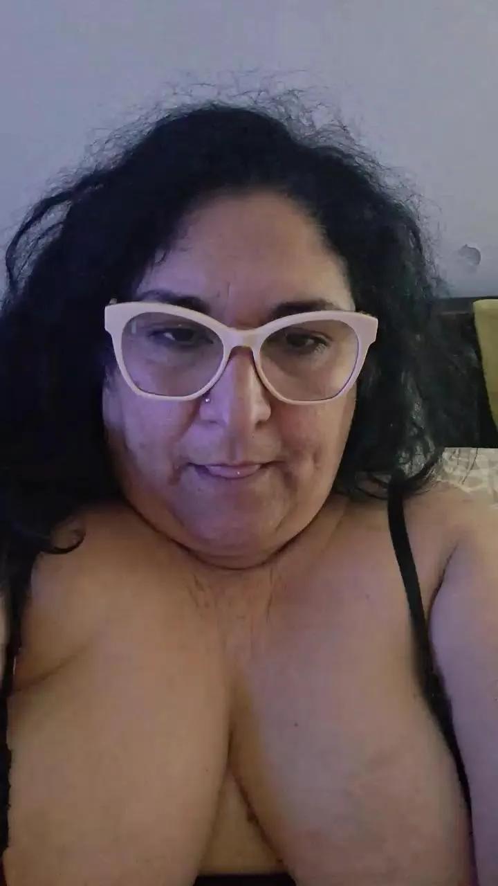 Offline Caritovivi on Cam4