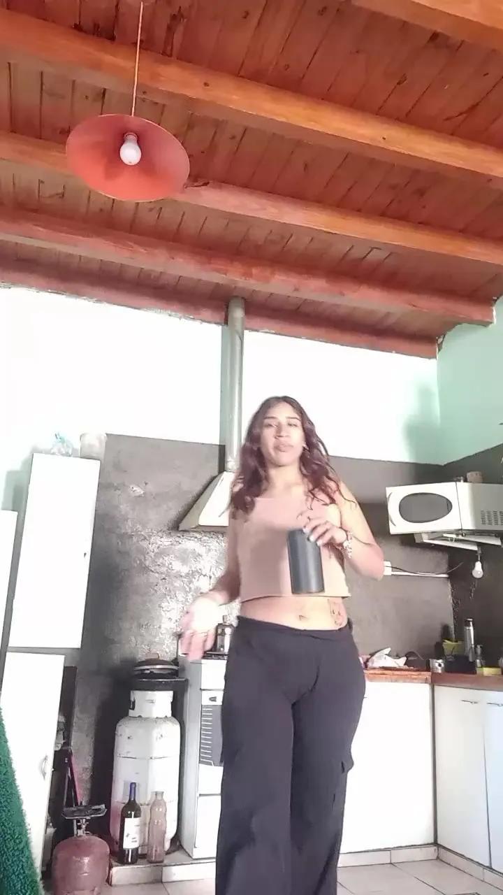 Offline Cata_Brown on Cam4