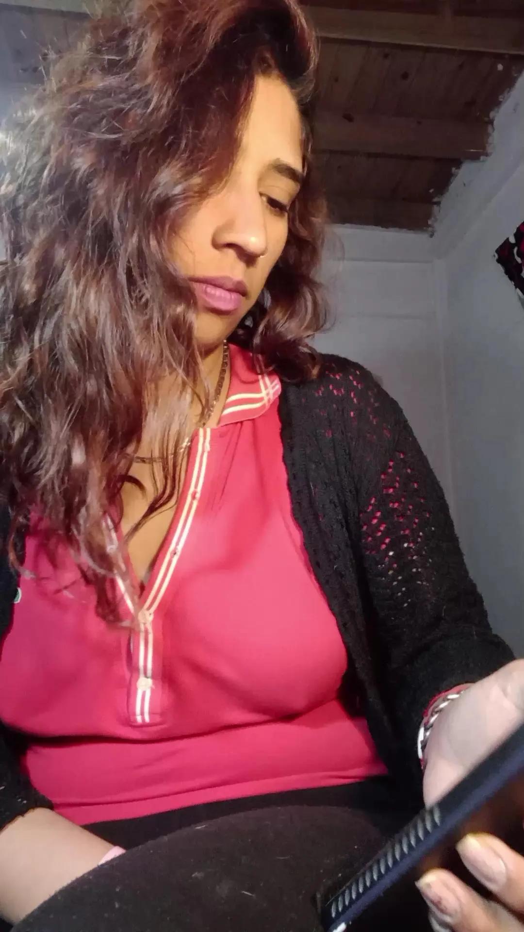 Offline Cata_Brown on Cam4