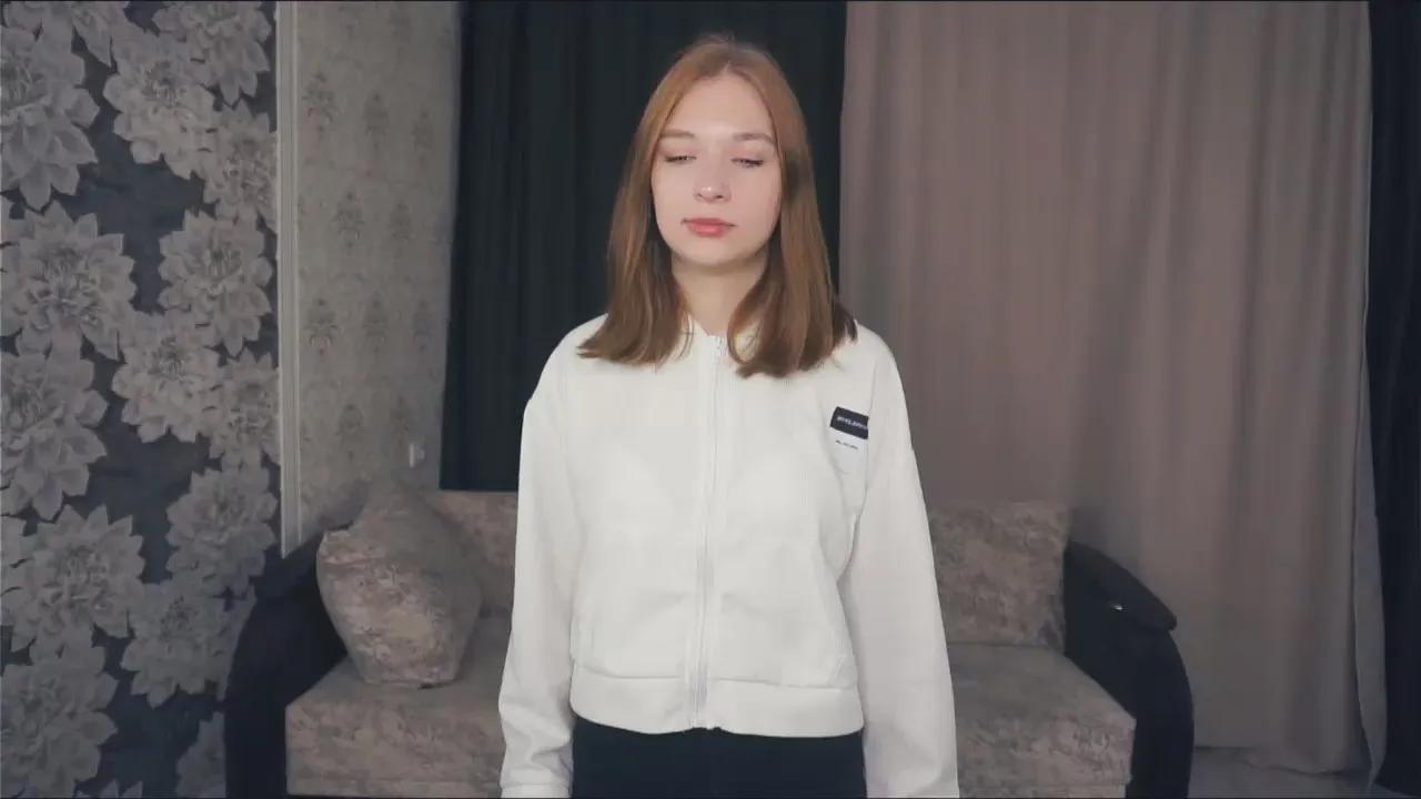 Offline CatherynUrso on Cam4