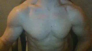 Offline Chart1985 on Cam4