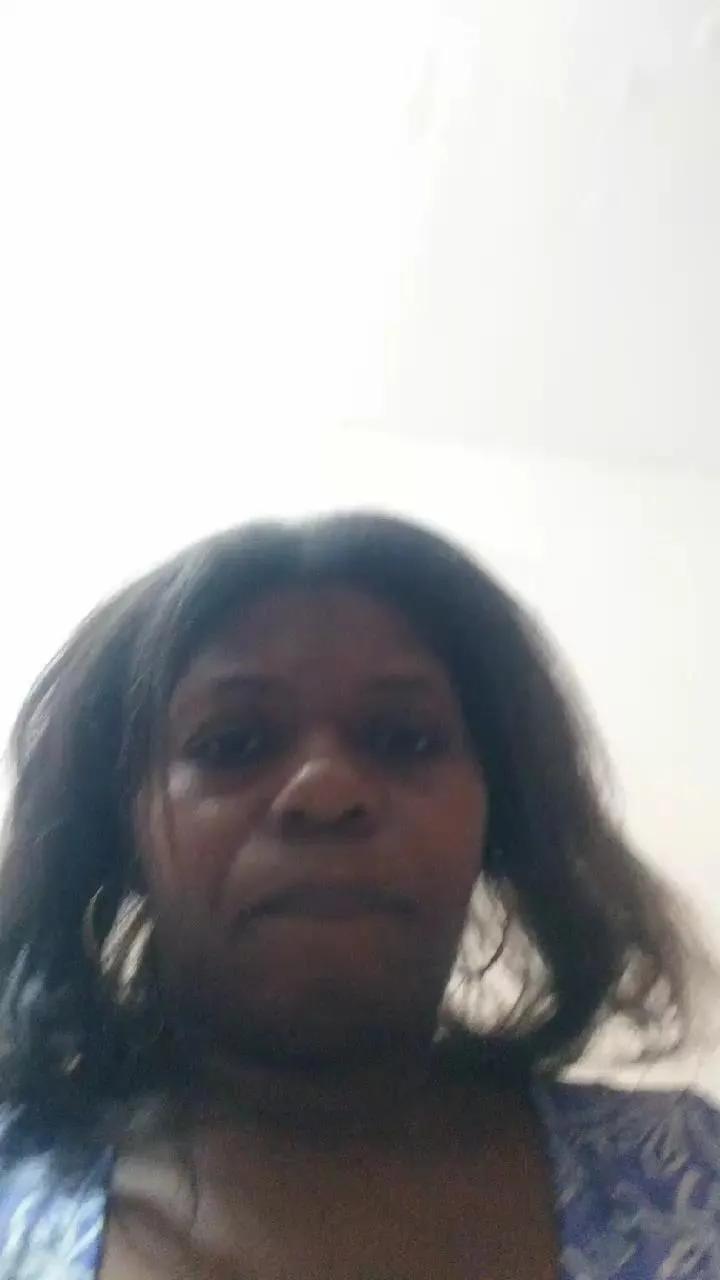 chocolatesexi3 on Cam4 