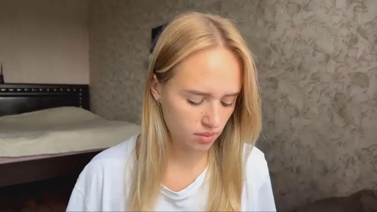 ColleneKmatz on Cam4 