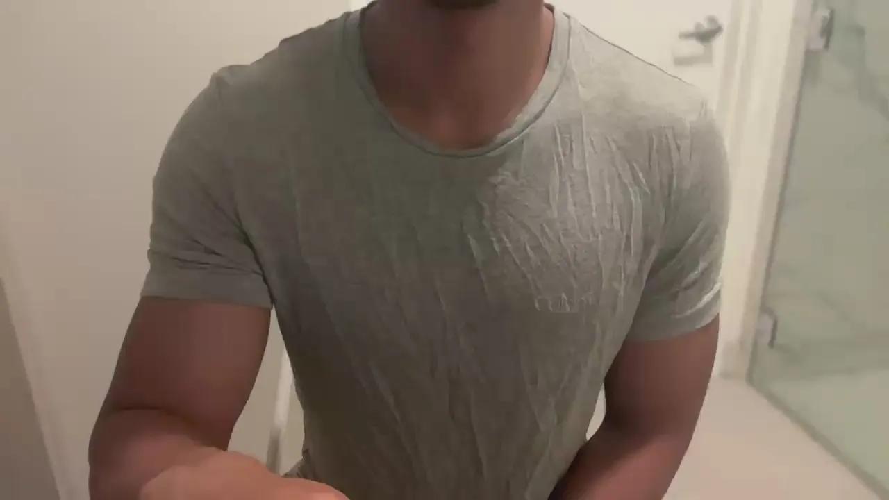 Connorw088 on Cam4 