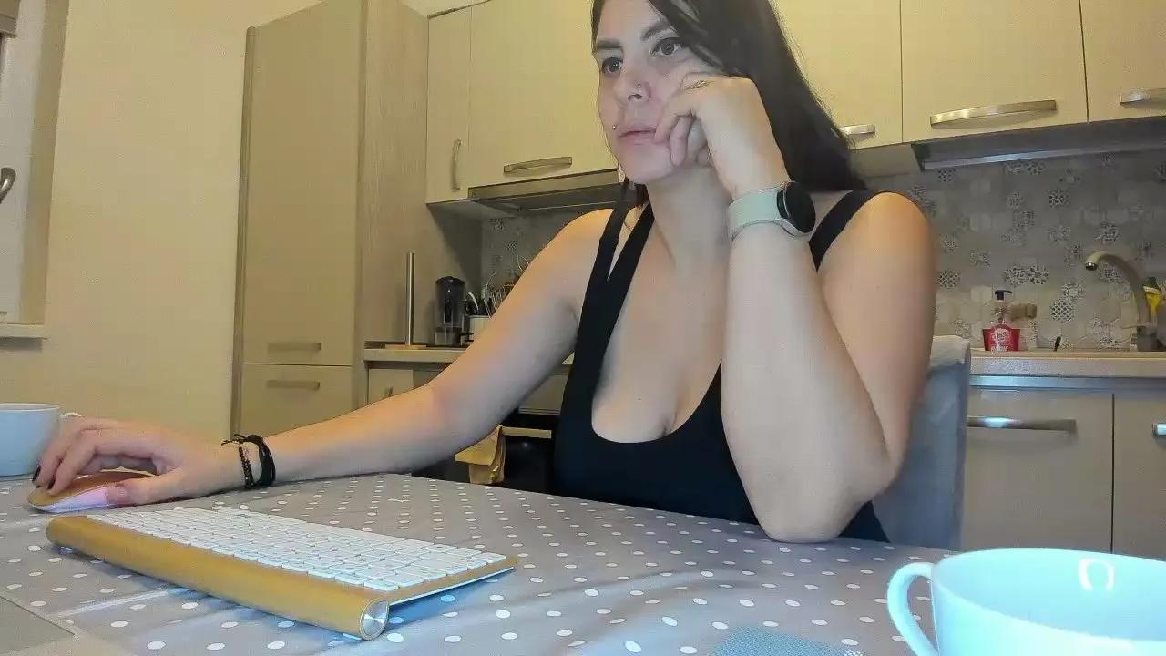 Offline cuplu299 on Cam4