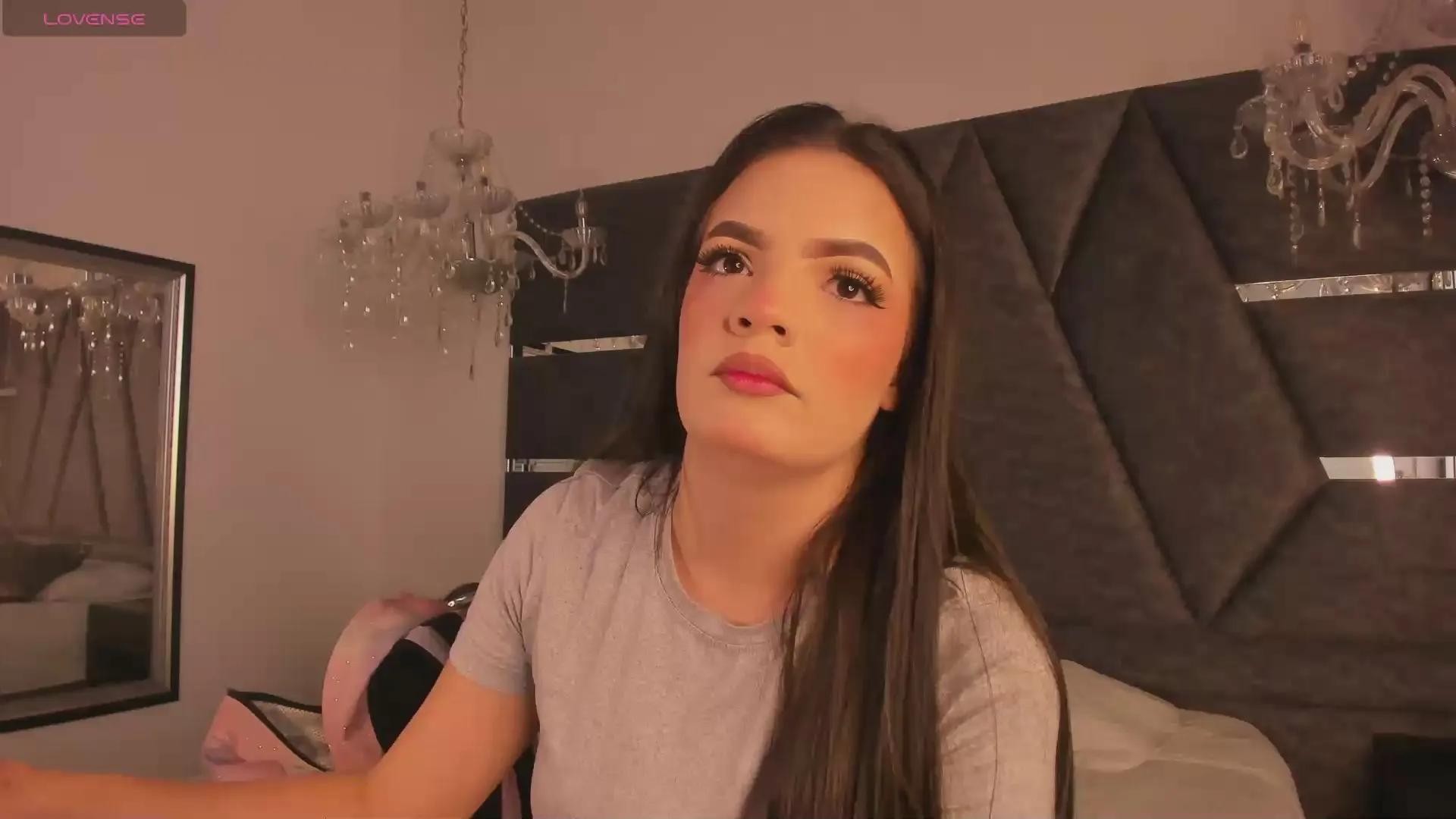 Offline Dana_Vegaa on Cam4