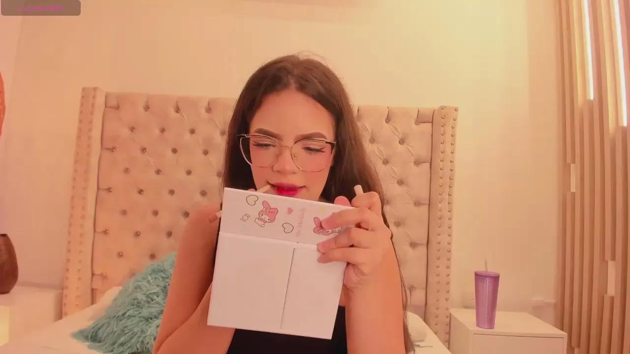 Offline Dana_Vegaa on Cam4