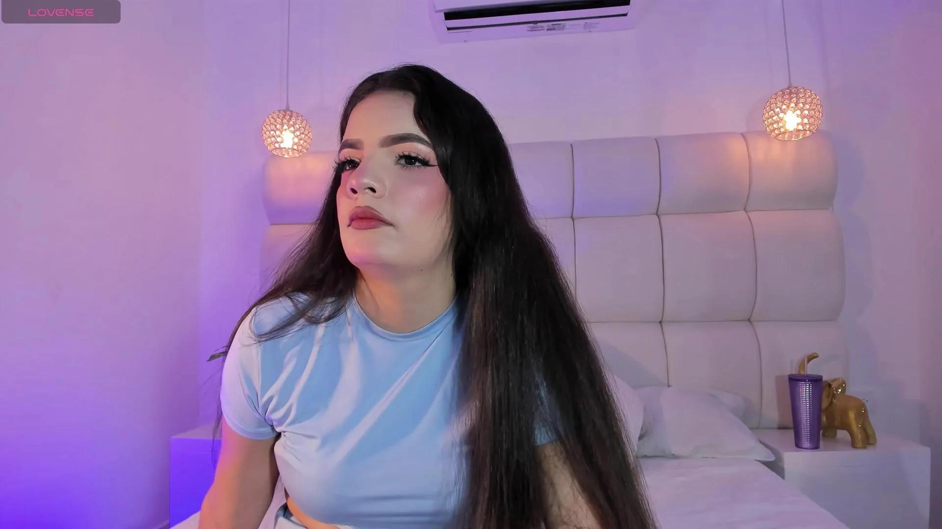 Offline Dana_Vegaa on Cam4