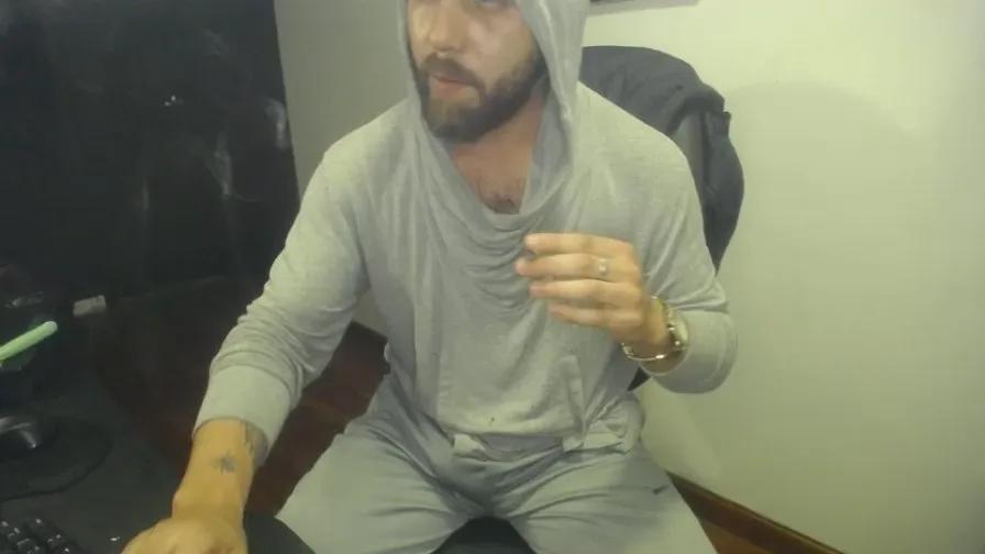 Offline Danburythebeast on Cam4