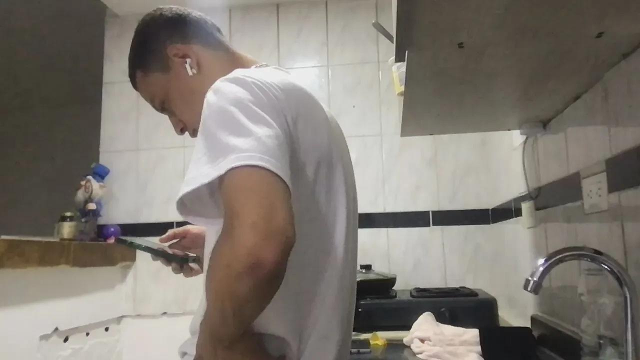 Offline dante_alpha1 on Cam4