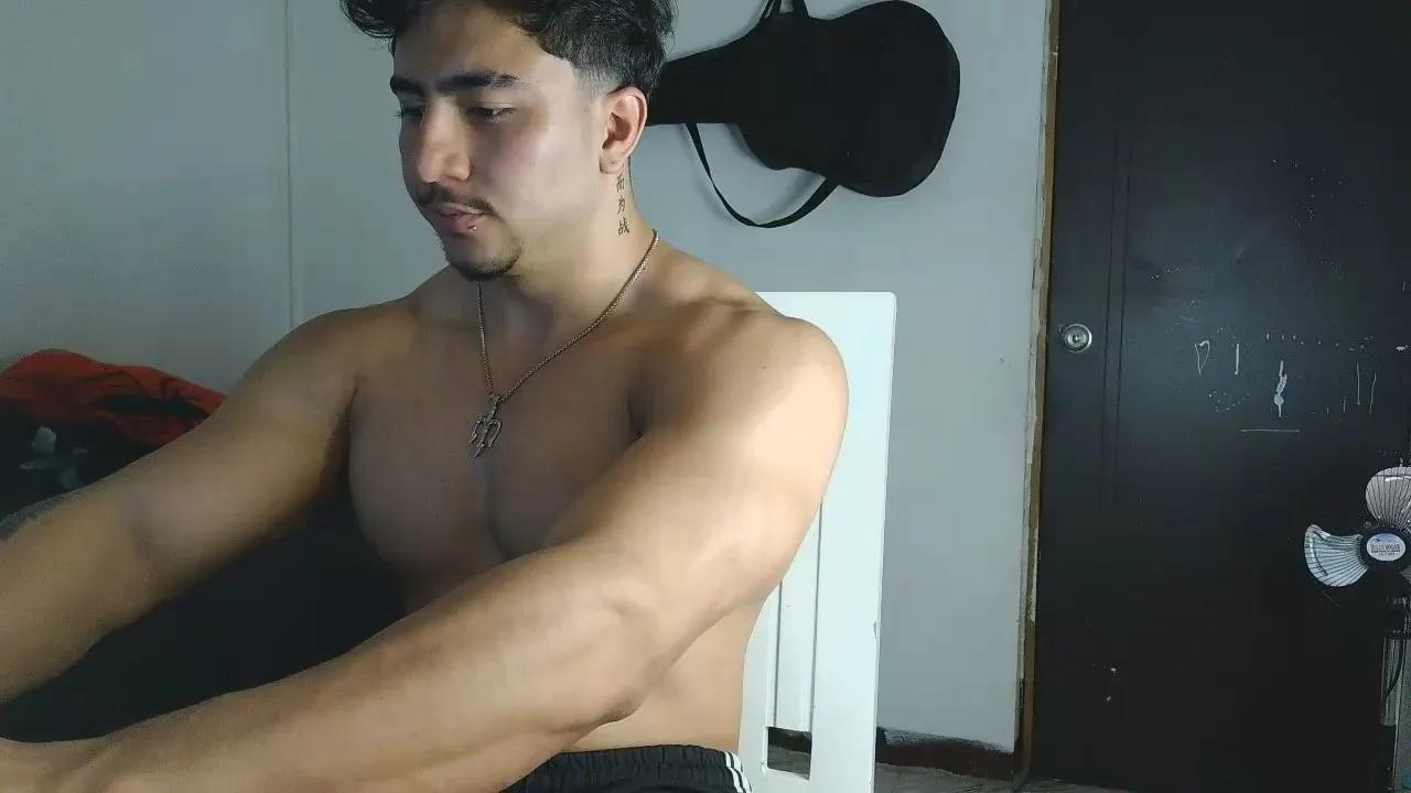 Offline DanteVicius on Cam4