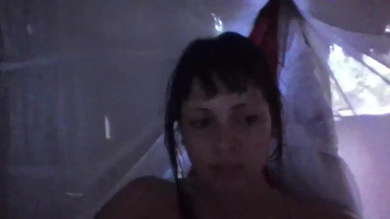 Doll_dollys_ on Cam4 