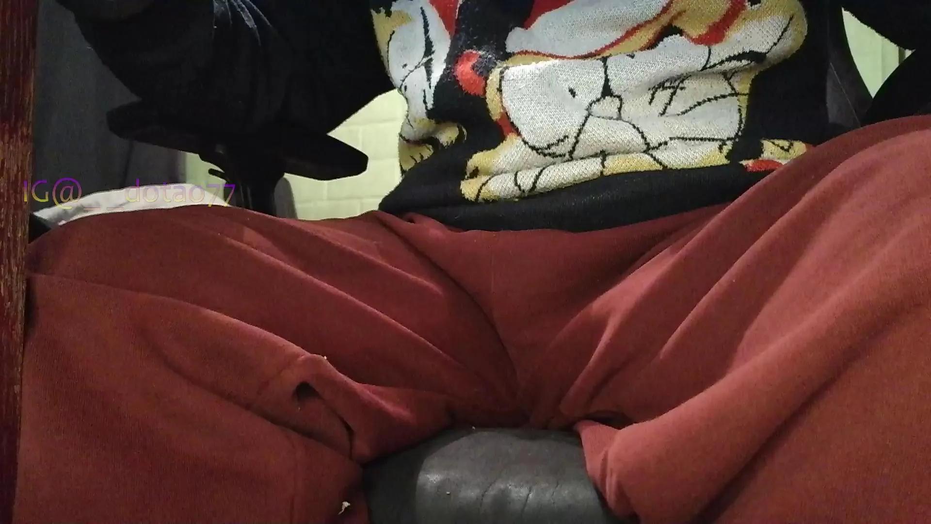 Offline DoTao77 on Cam4