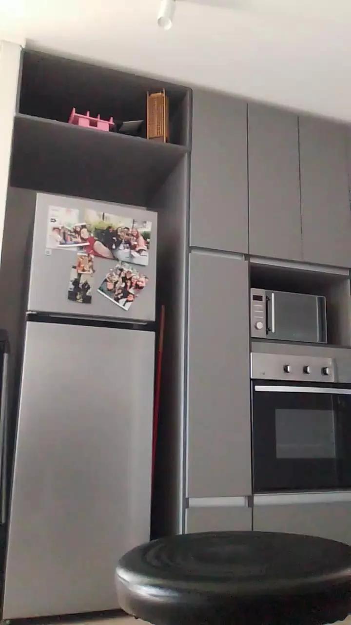 Offline draculaboy95 on Cam4