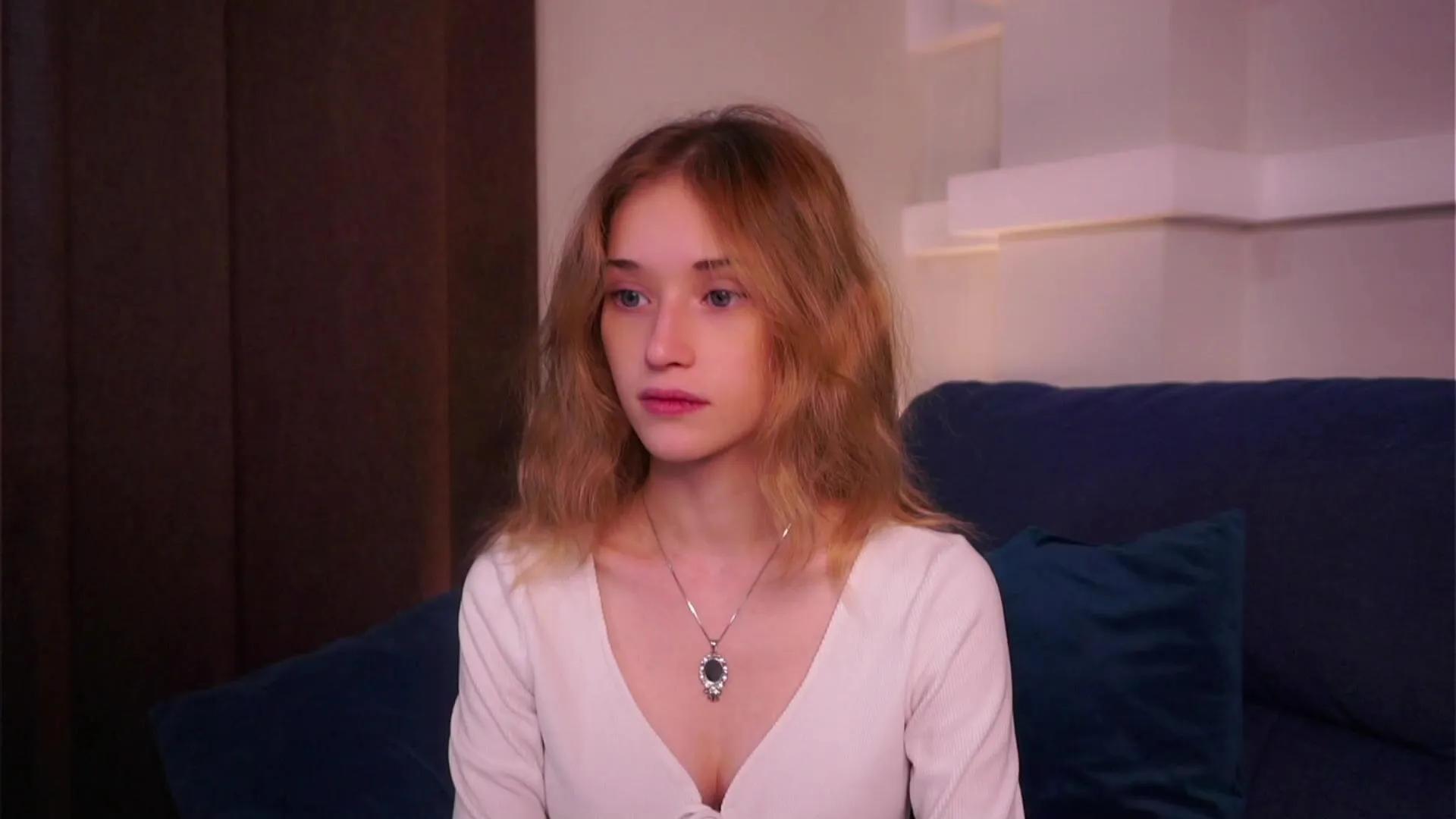 Offline EdythCorell on Cam4