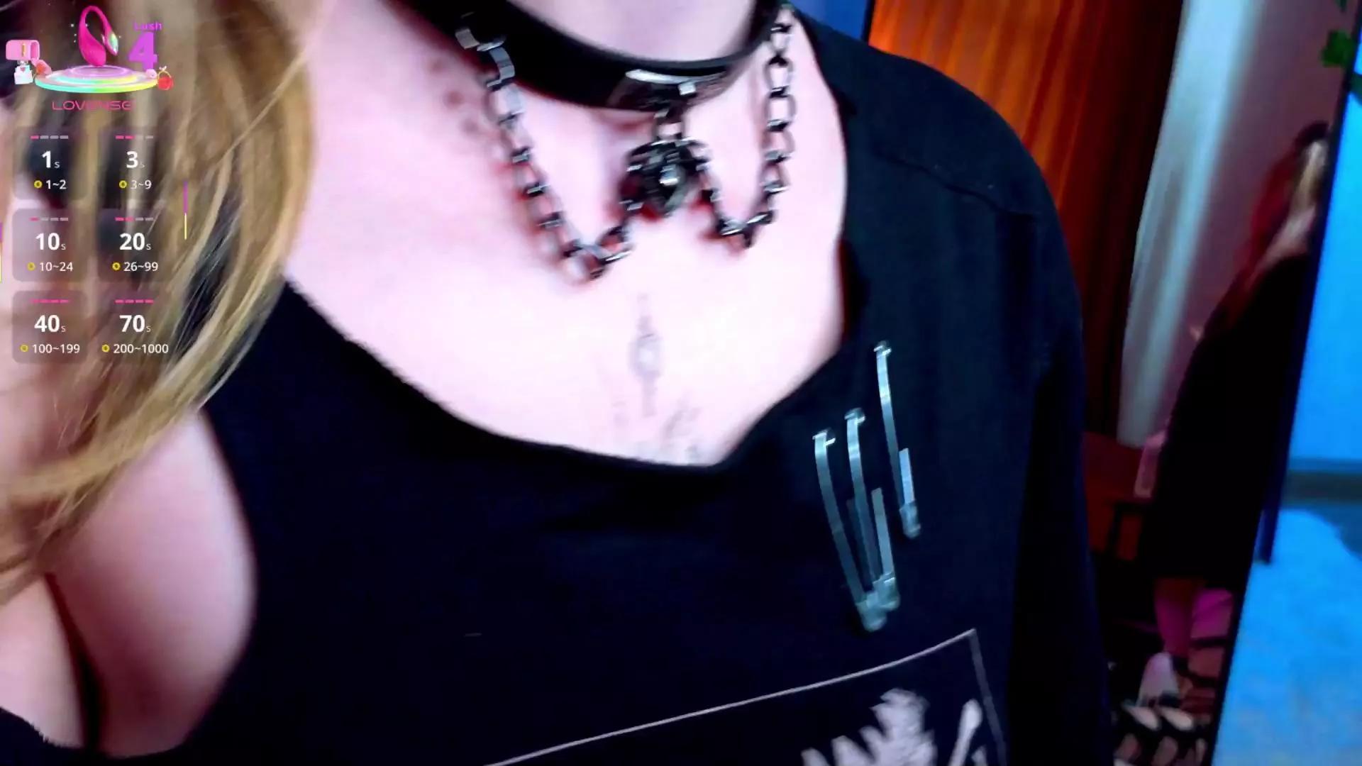EngelEllender on Cam4 