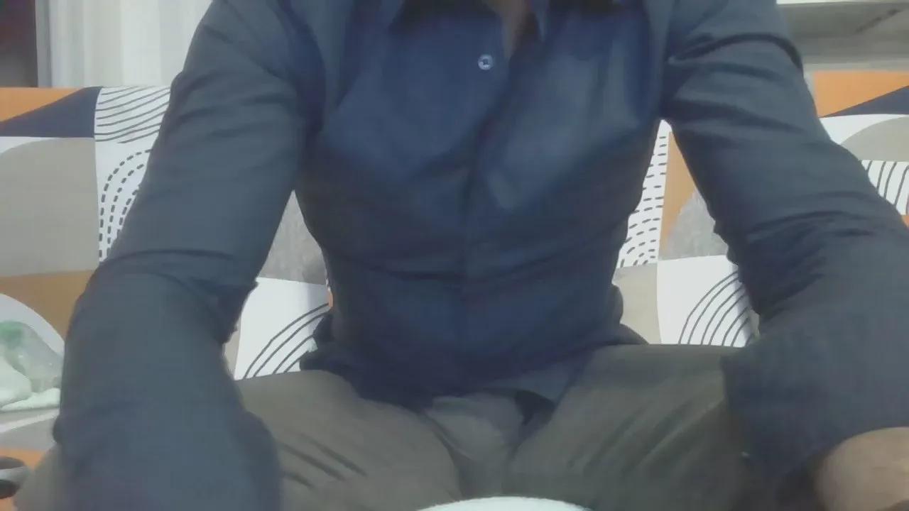 Offline eros1981hot1 on Cam4