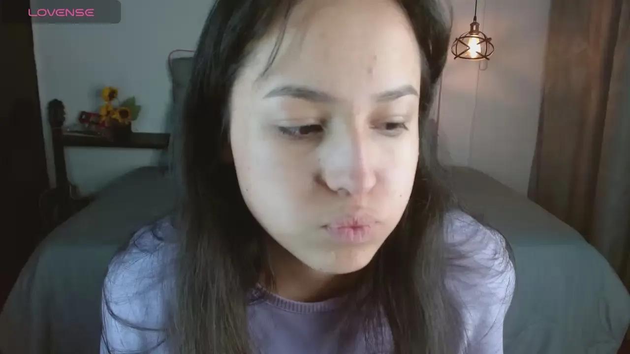 Offline Eymmy_24 on Cam4