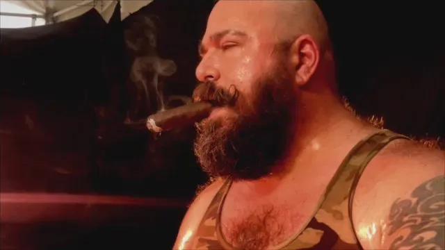 Offline fatmanfl on Cam4