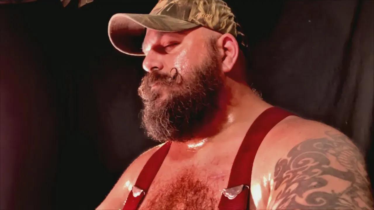 Offline fatmanfl on Cam4