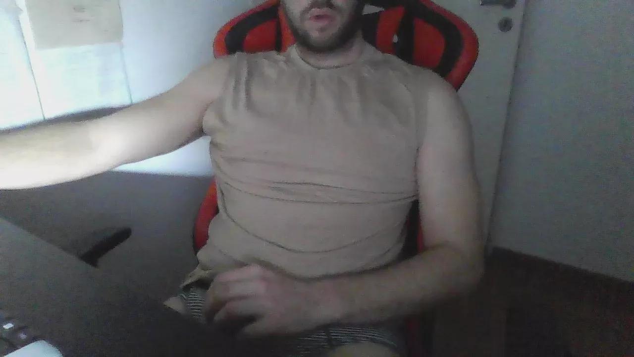 Offline feddu on Cam4