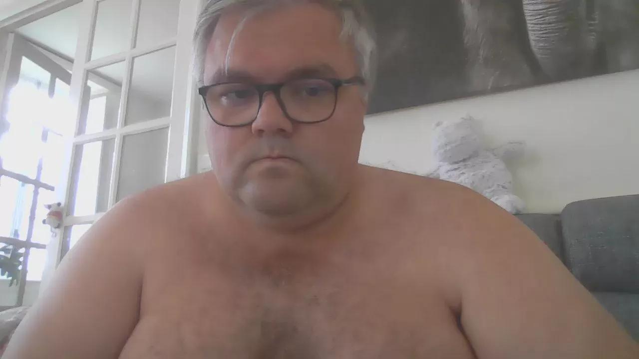 Offline flochon5656 on Cam4