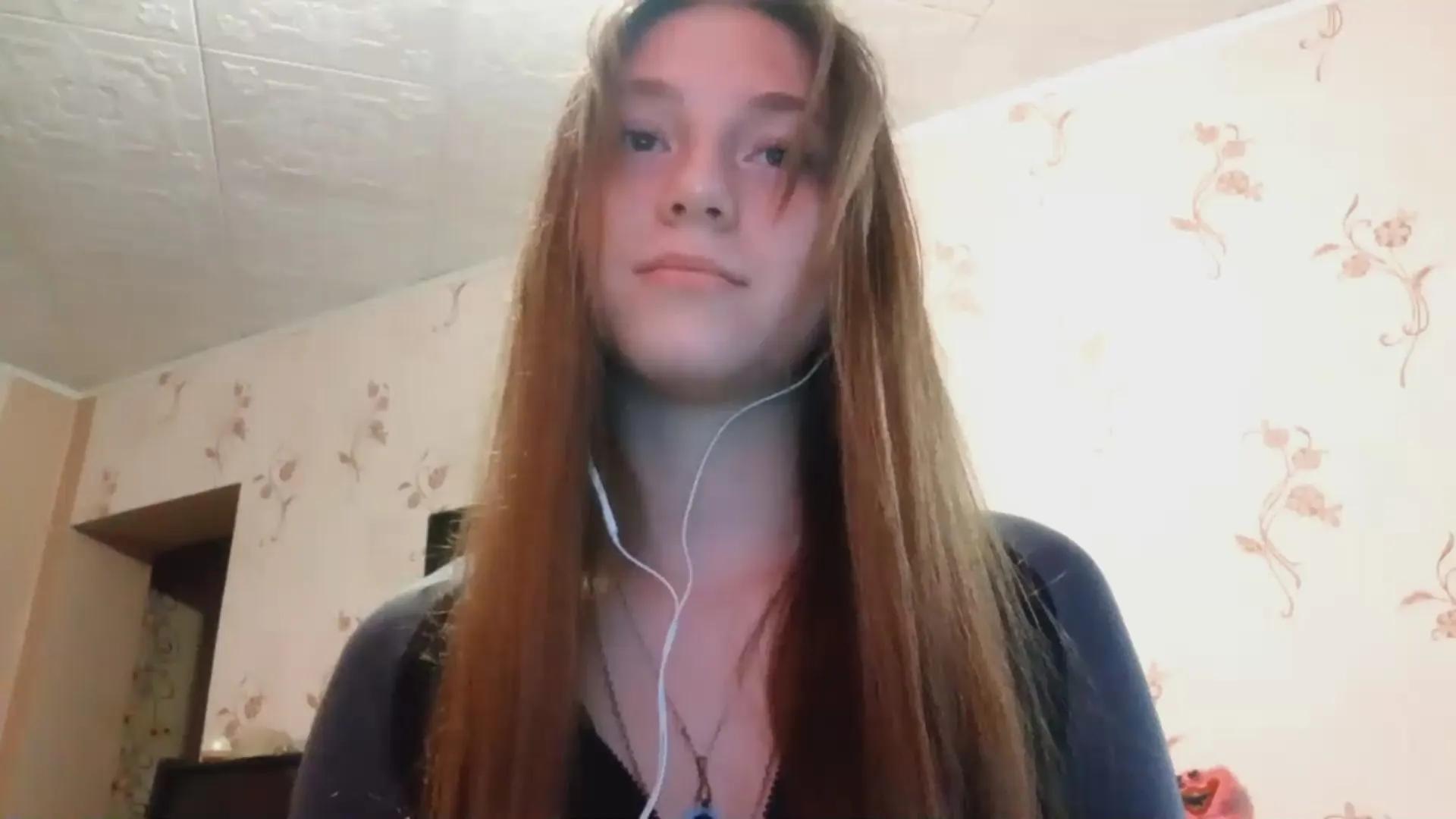 FlorenceSi on Cam4