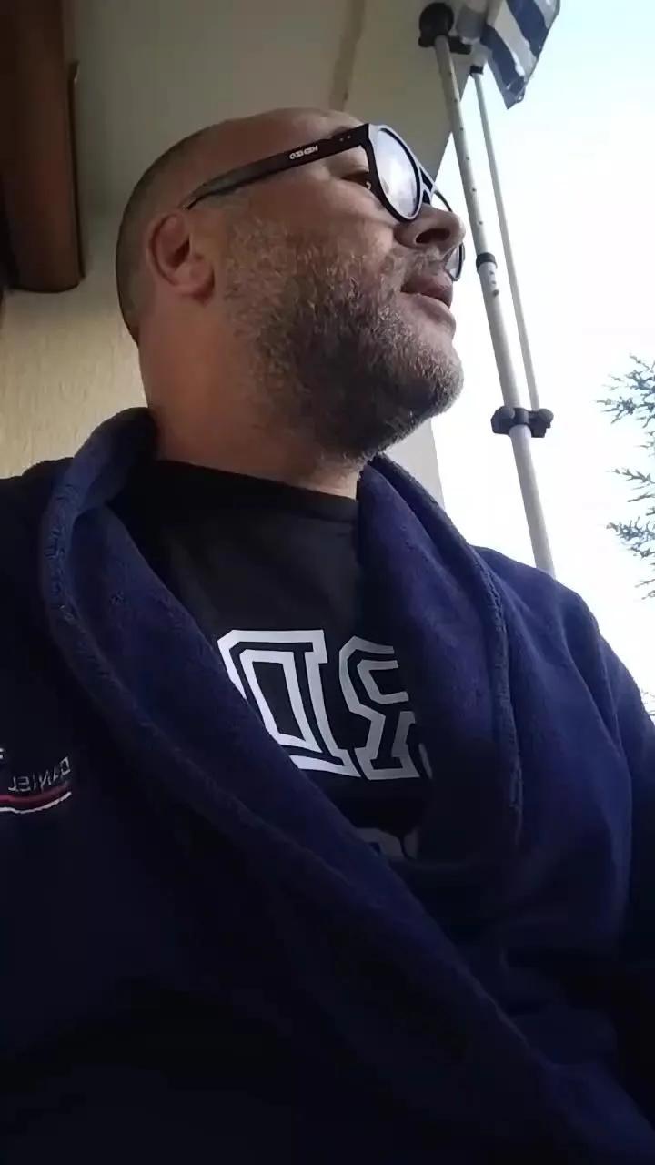 Offline Footjobest60 on Cam4