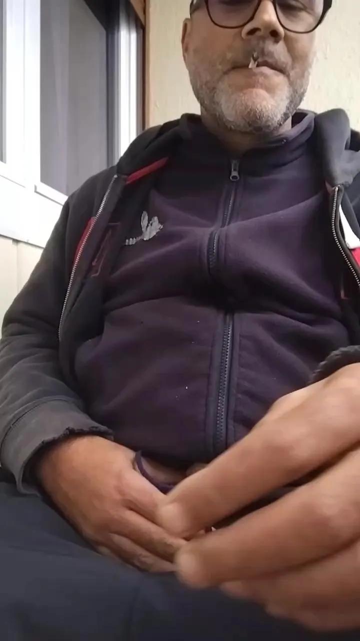 Offline Footjobest60 on Cam4