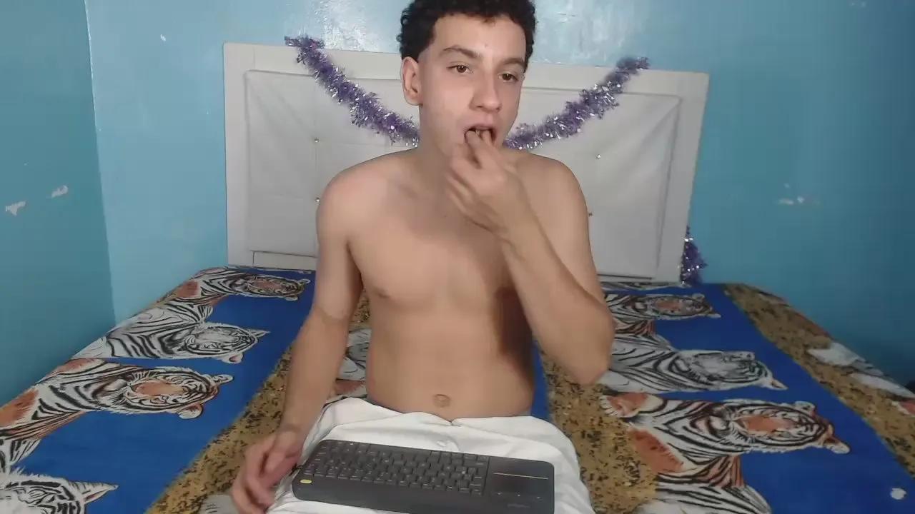 Offline fun_and_horny on Cam4