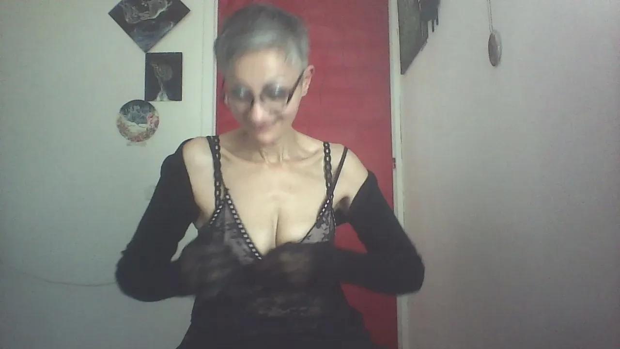 Offline geishaguerrier5 on Cam4
