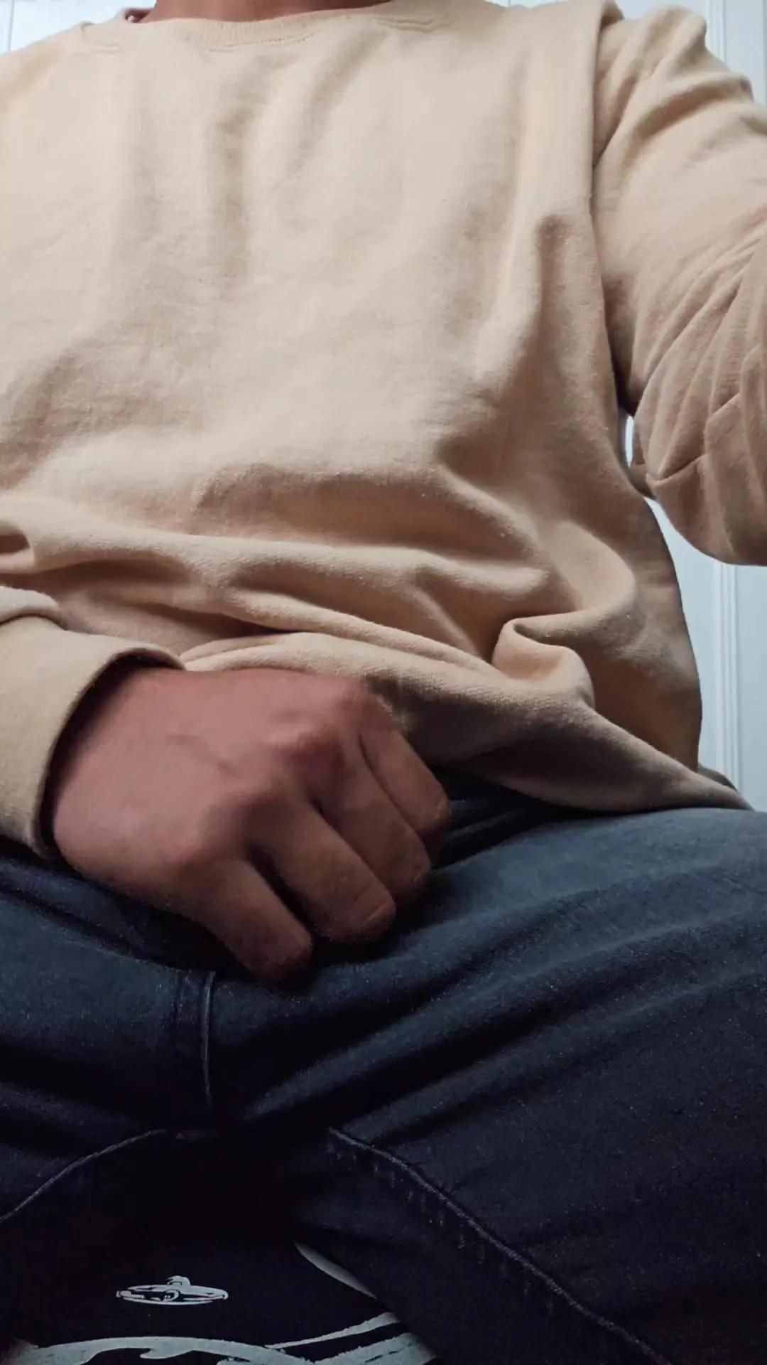 Offline Goldenzin on Cam4