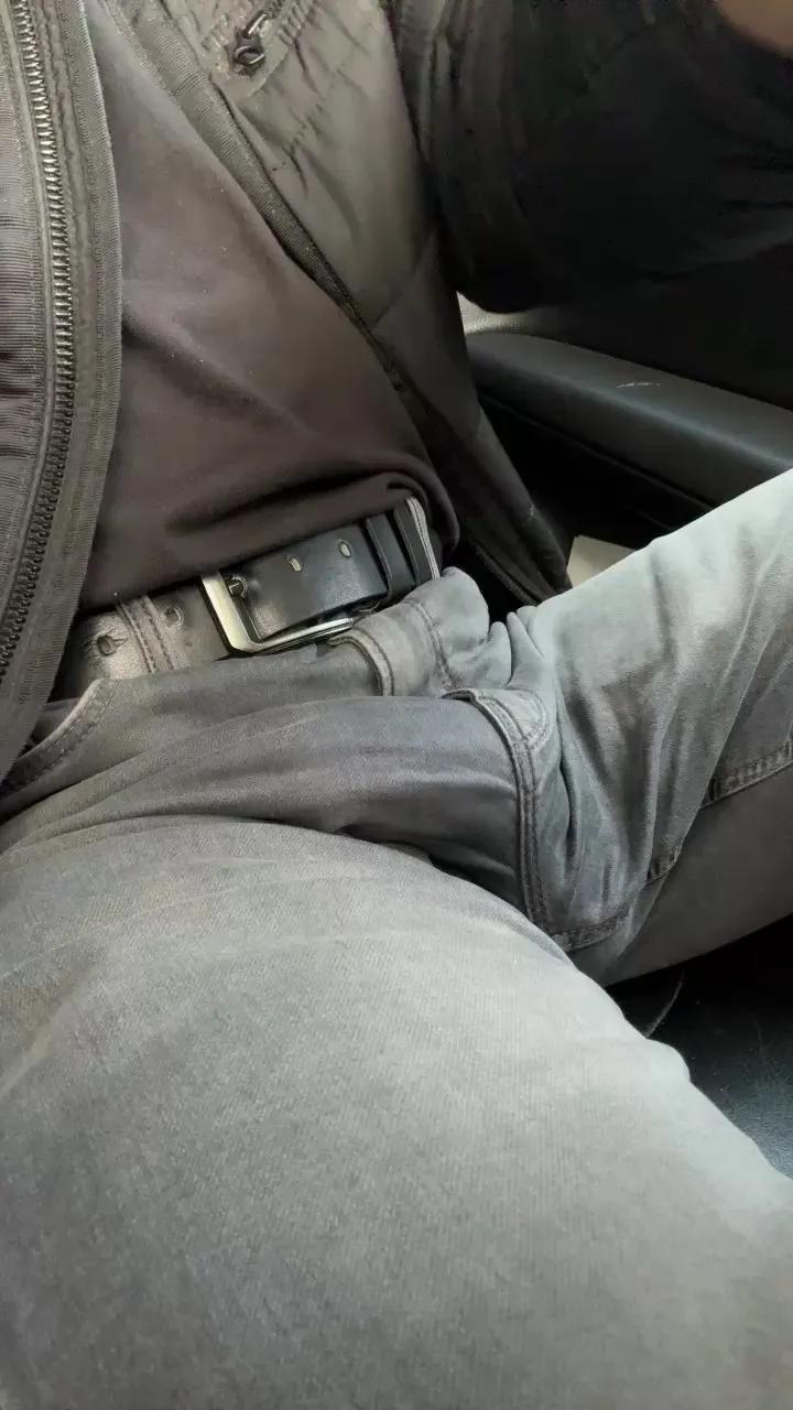 Offline hakan183 on Cam4
